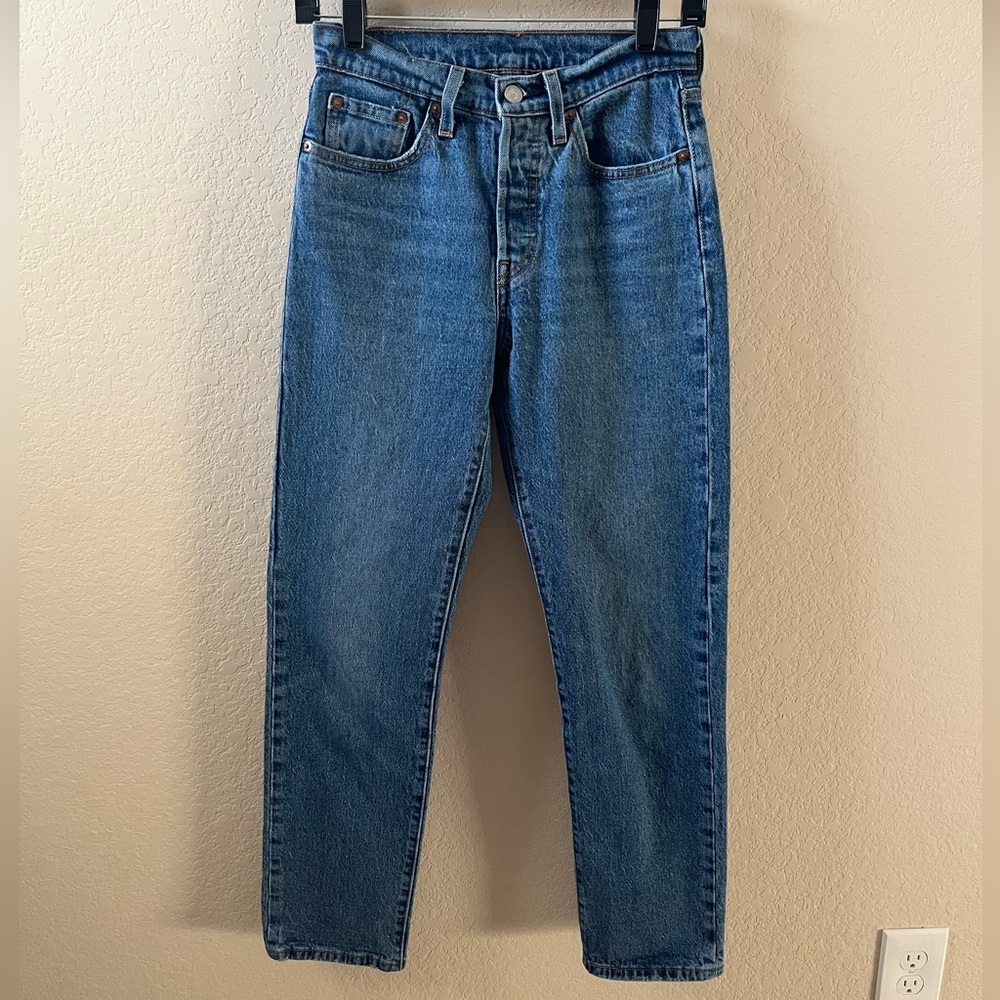 Levi’s Women’s 501 Cotton Jeans Waist 24 Length 30